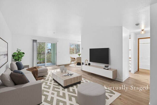 12514 SE 7th St Unit B23