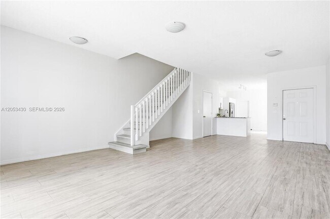 2066 Madeira Dr