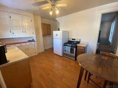 Photo - 553 Vickroy Ave