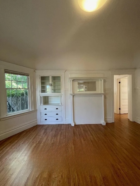 Living Room 3 - 535 30th St Unit #1