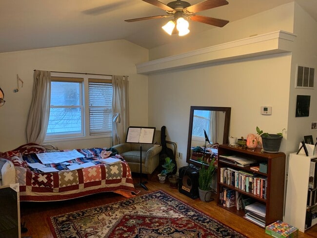 Photo - 1 bedroom, 1 bath home - Available August 2026!