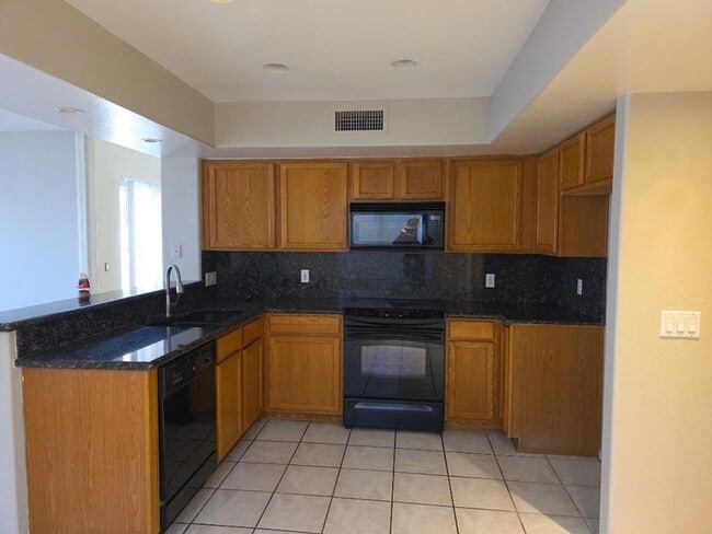 Photo - 3920 E Morrow Dr