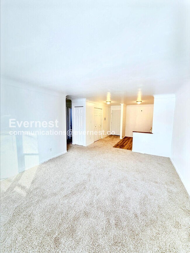 Photo - 15601 Schoolcraft Rd Unidad 6