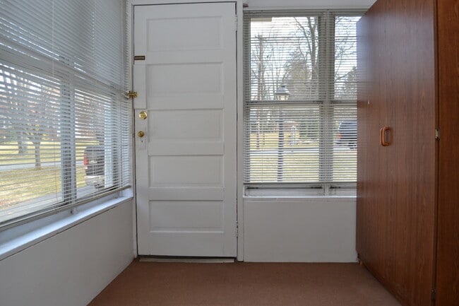 Photo - 471 Sicomac Ave