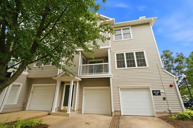 Photo - 12825 Fair Briar Ln