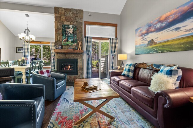 1750 E Lakeshore Dr Unit 203
