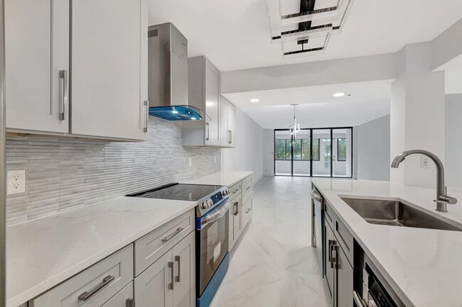 Photo - 6420 Boca del Mar Dr Unit 104