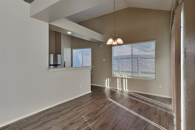 Photo - 11910 Westwold Dr