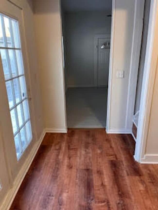 Photo - Just minutes away from IUPUI's campus and downtown,