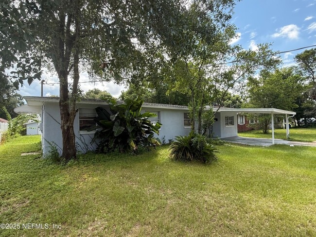 Photo - 1909 Layton Rd