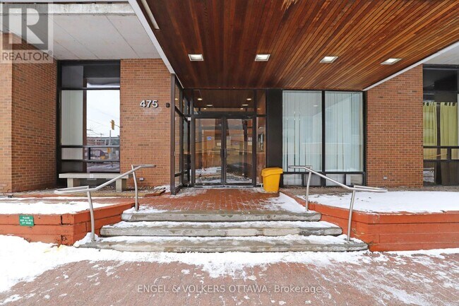 Photo - 475 Laurier Ave W Unité 708