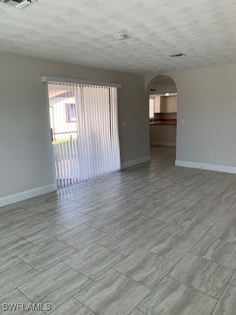 Building Photo - 7651 Winged Foot Dr Rental
