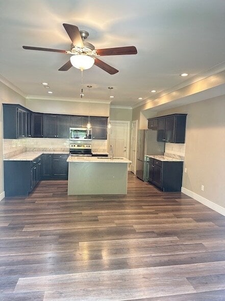 Photo - 1822 Young Rd SE