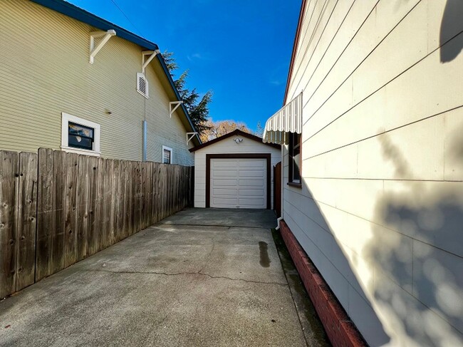Photo - Absolutely Adorable One Bedroom Home Near Downtown Napa