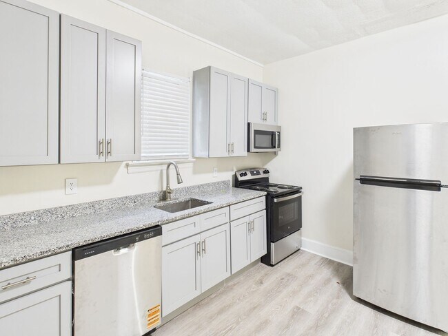 Photo - 1917 Boston Ave