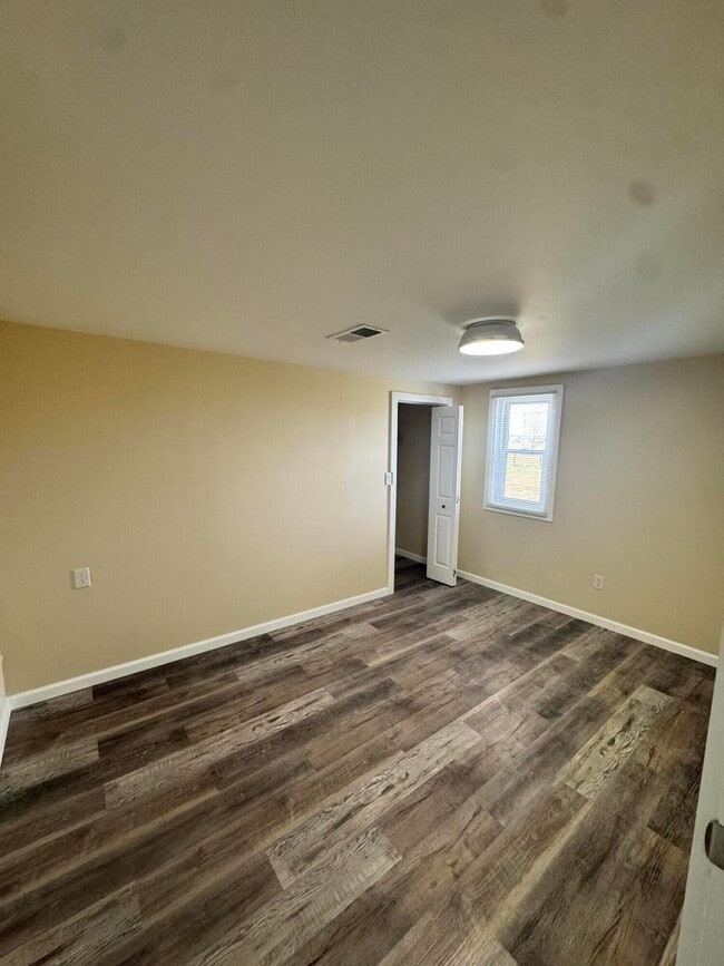 Photo - 501 Webb Ridge Rd