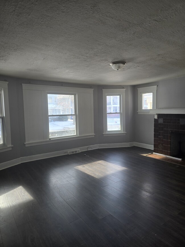 Photo - 8103 Whitethorn Ave Unit Down