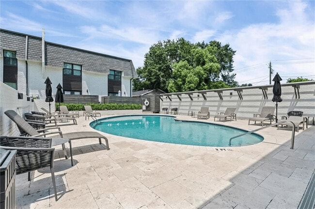 Photo - Springhill Oaks