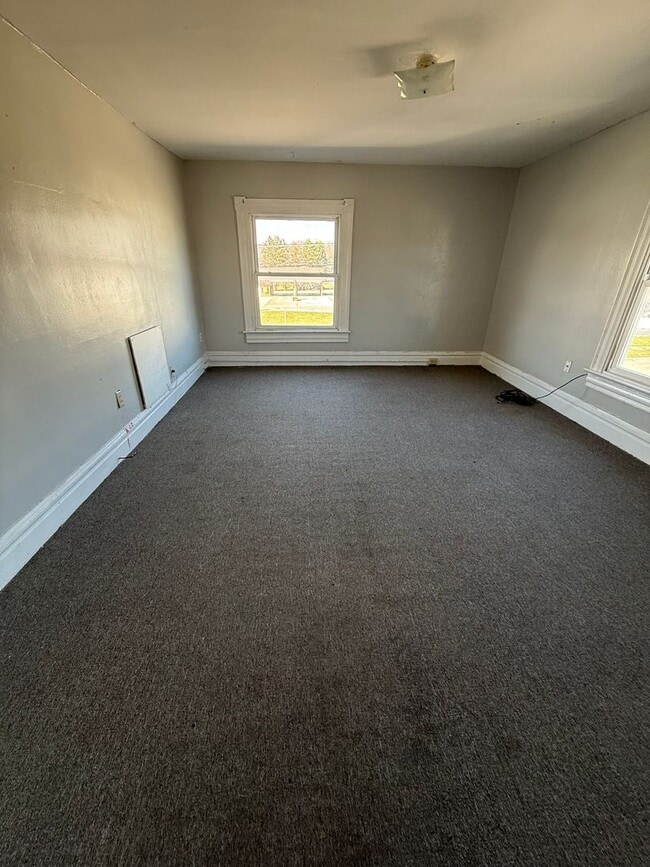 Photo - 1001- Up &amp; Down Unit DOWN