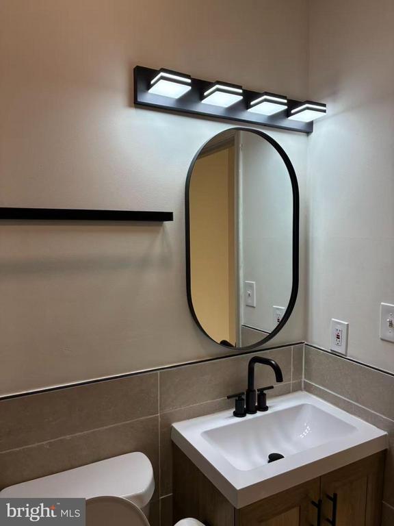 Photo - 44 Reading Ave