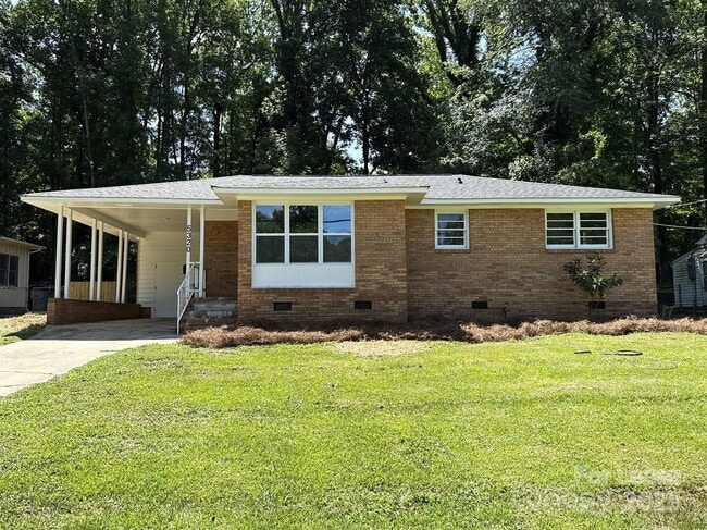 Building Photo - 5320 Dolphin Ln Rental