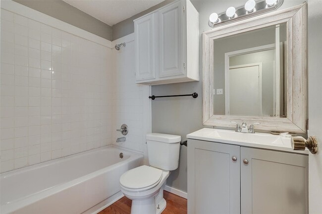 Photo - 3959 N Garland Ave