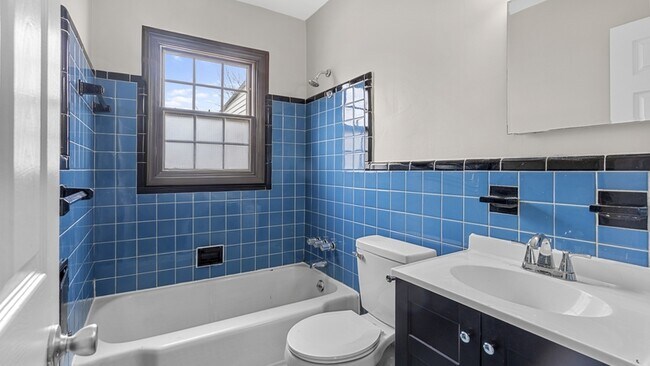 Photo - 2162 Champaign Rd