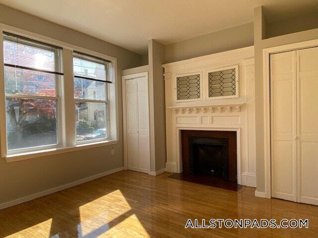 Photo - 8 Farrington Ave Unidad 2