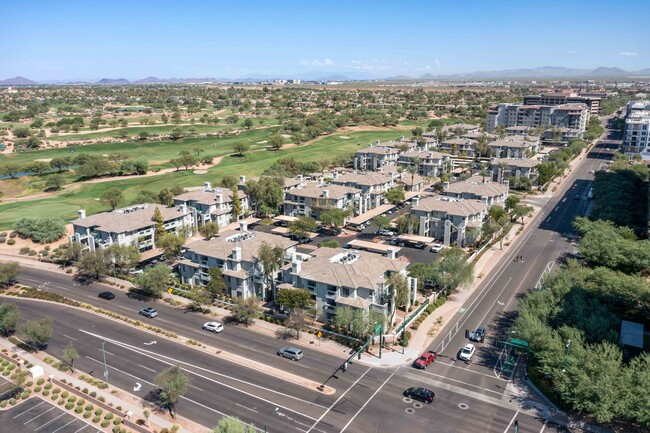 Nines at Kierland, Scottsdale, AZ, Aerial Building View - The Nines at Kierland Apartments