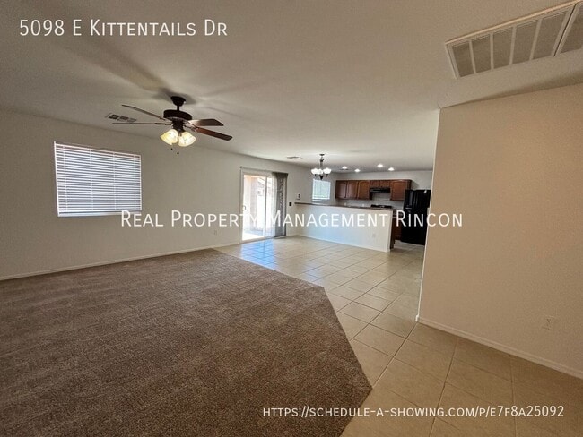 5098 E Kittentails Dr
