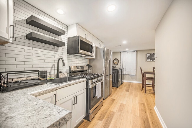 Building Photo - 417 6th St NW Rental