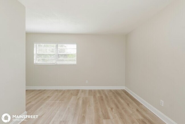 Photo - 5205 S 84th St, Tampa, FL 33619