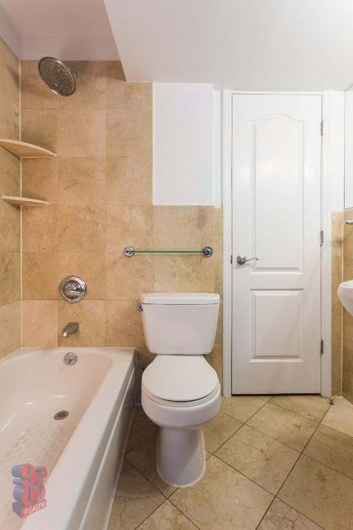 Photo - 722 Tenth Ave (49th & 50th St), #5A Unit 5A