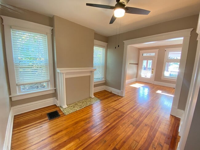 Photo - 1495 Michigan Ave Unit 1497
