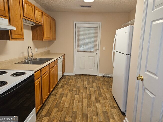 Photo - 1210 Beaver Creek Dr