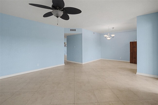 Photo - 100 SE 6th Ave Unit 203