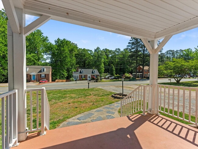 Photo - 7602 Woodman Rd