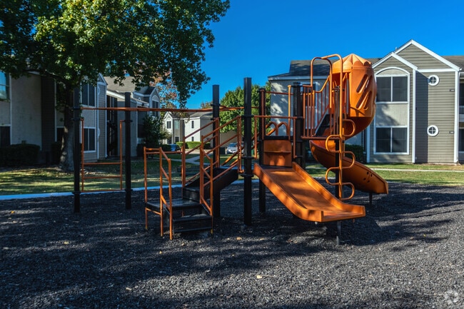 Playground - Willow Green
