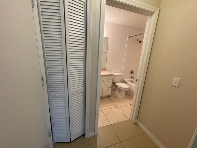 Photo - Cozy 1 Bedroom/Studio Style, 1 Bathroom Co...