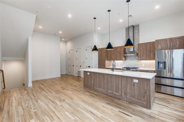 Photo - 5609 Live Oak St