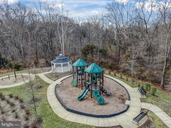 Photo - 1010 Ribbon Limestone Terrace SE