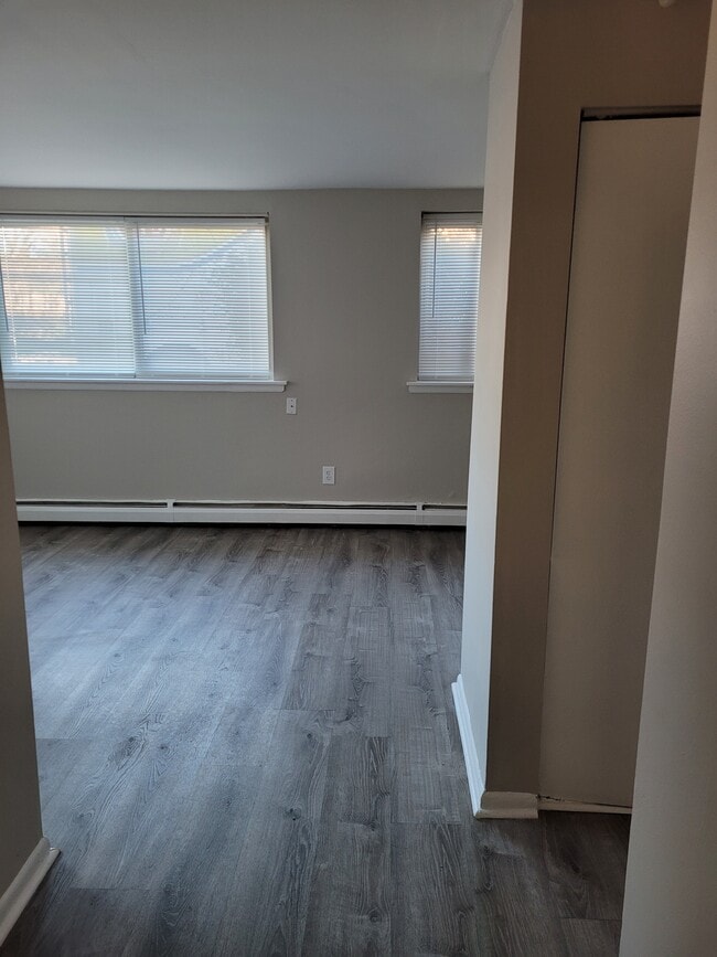 Photo - Regency East