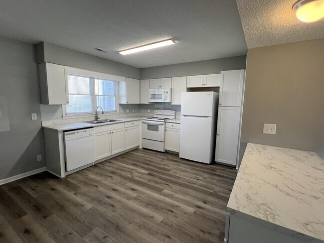 Photo - 1703 Fawn Vista Drive N., Unit L2