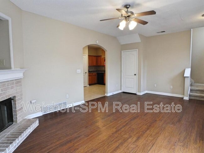 Photo - 9100 Cinderhill Cove W