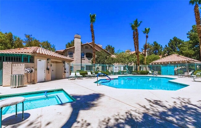 Photo - 5415 W Harmon Ave Unit 2172