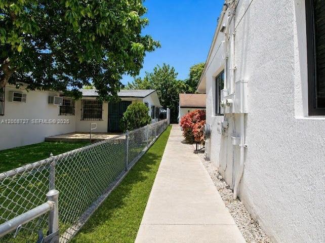 Photo - 2831 SW 21st St