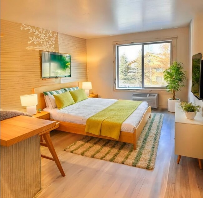 Photo - Storm Peak Apartments