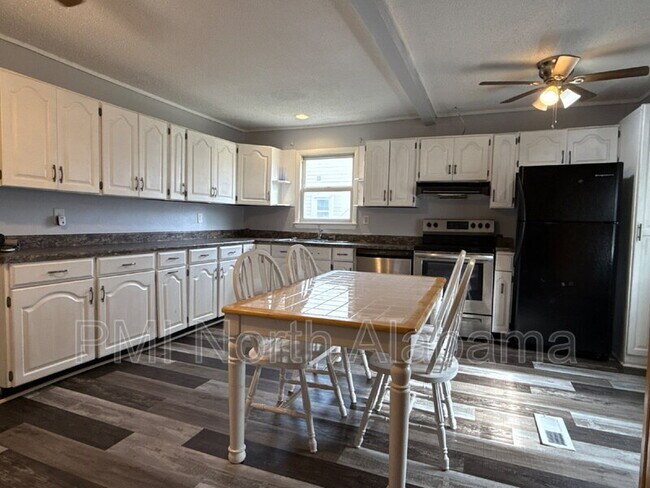 Photo - 4005 Cypress Ave SW