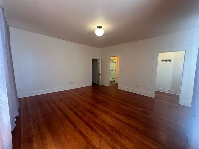 Photo - 634 G St Unit 634 G St.  A