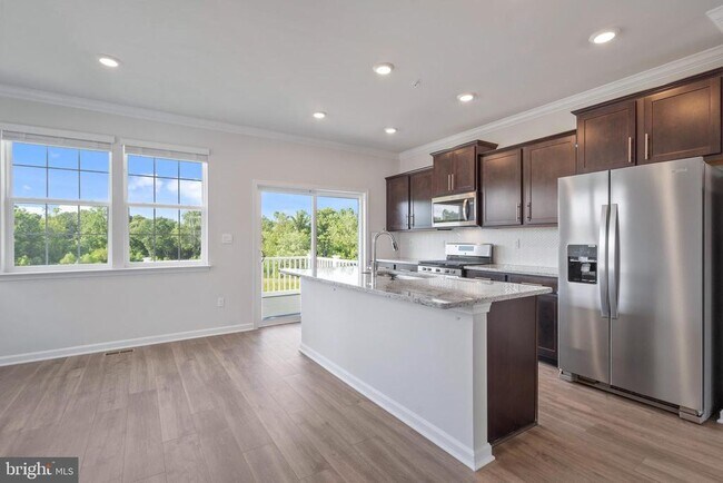 Photo - 16649 Green Glade Dr